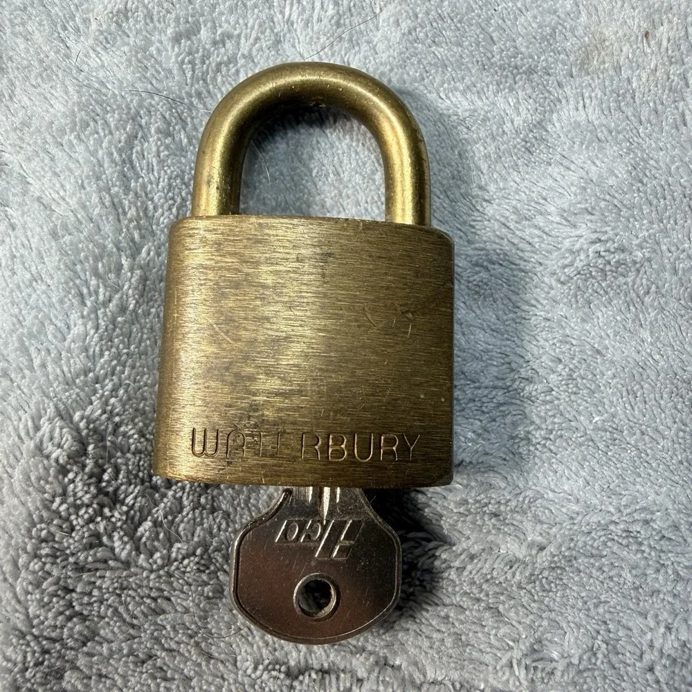 U.S. Military Waterbury NOS Solid Brass Padlock With One Key